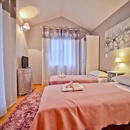 Villa Superior 4 Antea With Pool Jacuzzi,